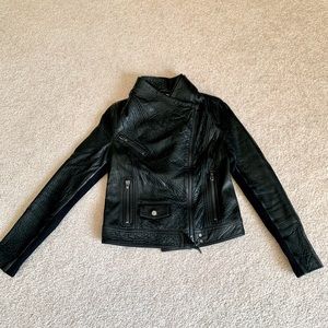Vince Women Black Leather Jacket, XS size.